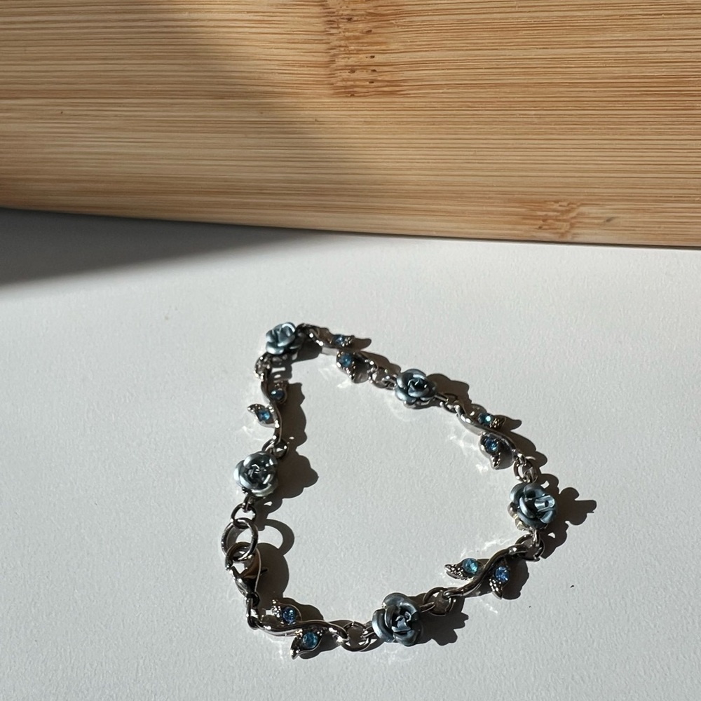Elegant Silver and Blue Floral Bracelet